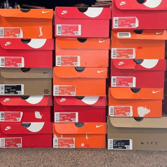 Sneaker Empty Boxes - Sizes 5, 6, 7, 8, 9, 10, 11, 12, 13 - Picture 1 of 14